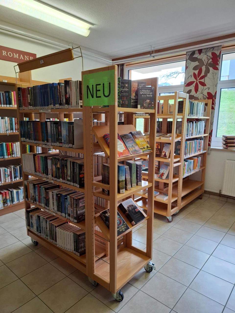 ÖB und SB Steinfeld Regale